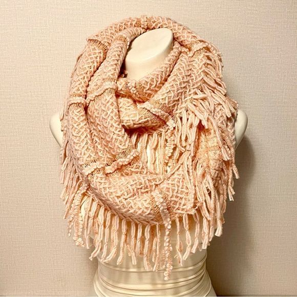 FADIVO NY, NWT Fringe Trim Woven Knit Infinity Scarf, Peachy Pink, Soft … - Picture 1 of 8